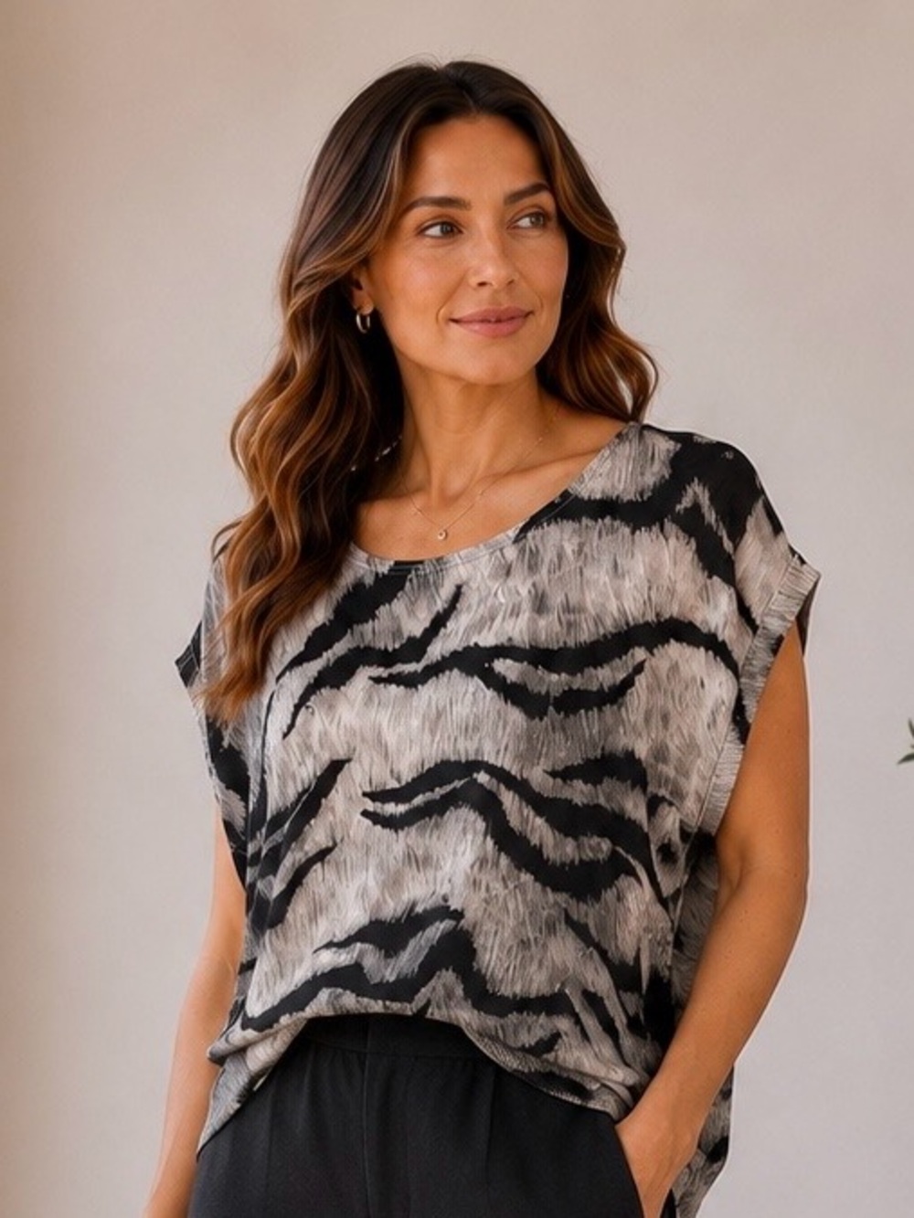 White House Black Market Black and Gray Animal Stripe Short Sleeve Tunic